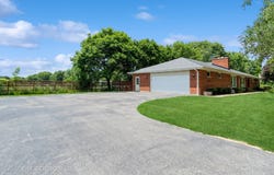 1007 Sunset Avenue, Yorkville, IL 60560