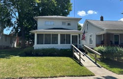 407 S High St, Warsaw, IN 46580