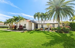 11914 Green Oak Dr, Davie, FL 33330