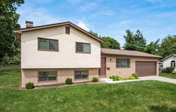 5295 Sharon Avenue, Columbus, OH 43214