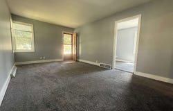 447 E Geneva Street, Elkhorn, WI 53121