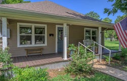 1305 14th Street, Honey Grove, TX 75446