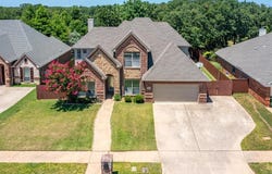 3403 Ledbetter Court, Arlington, TX 76001