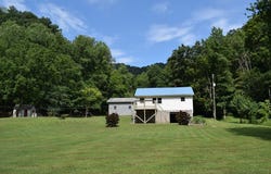 5924 Upper Johns Creek Rd, Kimper, KY 41539