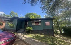 1521 CARRAWAY BOULEVARD, BIRMINGHAM, AL 35234