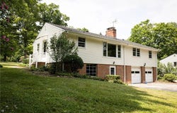 114 Lakeview Lane, Chagrin Falls, OH 44022