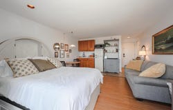 415 Ocean Boulevard, Hampton, NH 03842