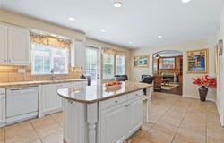 28 Malibu, Irvine, CA 92602