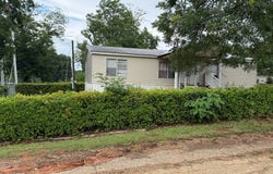 30 Church St, Ariton, AL 36311