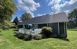 900 N Quail Ridge Circle, Vincennes, IN 47591