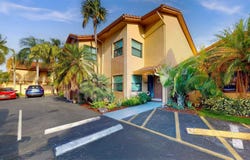 11282 SW 9th Ct, Pembroke Pines, FL 33025