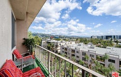 100 S Doheny Dr, Los Angeles, CA 90048
