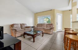 815 W Boynton Beach Boulevard, Boynton Beach, FL 33426