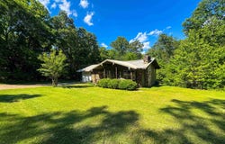 13 Iowa Drive, Cherokee Village, AR 72529