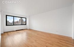 201 W 21st Street, New York, NY 10011