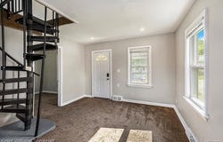 8427 Timken Avenue, Warren, MI 48089