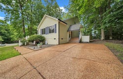 106 Copperfield, Williamsburg, VA 23185