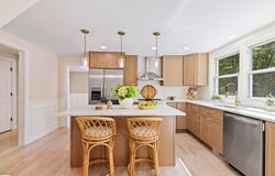 31 Flat Rock Road, Branford, CT 06405