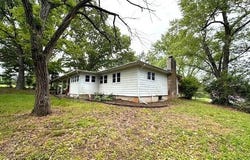 201 S Marr Street, Mountain View, MO 65548