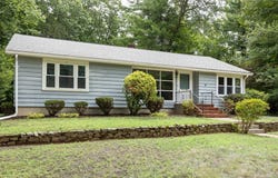 98 Austin St, Bridgewater, MA 02324