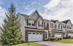 5270 Lantern Hill Ext, Whitehall, PA 15236