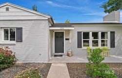 124 Davis Avenue, Nampa, ID 83651