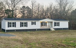 11 E Wilderness Road, Natchez, MS 39120