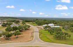 120 Trophy Oak PT, Fredericksburg, TX 78624