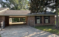 475 Piney Point, Sour Lake, TX 77659