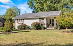 311 Pershing Street, Willard, MO 65781