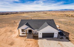 8356 N 9750 E, Lapoint, UT 84039
