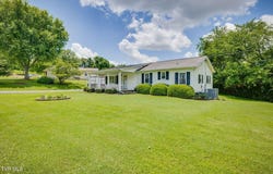 2603 Mimosa Lane, Johnson City, TN 37604