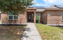 621 Meadow Springs Drive, Glenn Heights, TX 75154