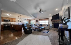 3960 Scenic Way, Franksville, WI 53126