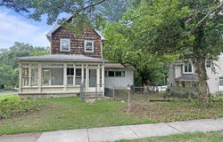 139 ALBANY AVENUE, BARRINGTON, NJ 08007