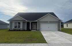 442 Seashore Street, Grimesland, NC 27837
