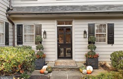 302 STONE BROOK Drive, WILMINGTON, DE 19807