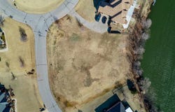 6 NW Shelter Lake Dr, Lawton, OK 73505