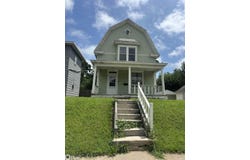 410 S Marshall Street, Burlington, IA 52601