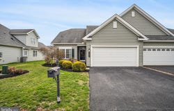 307 VALOR Drive, MECHANICSBURG, PA 17050