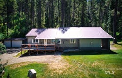 12 Lightning Creek Circle, Garden Valley, ID 83622