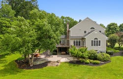 16904 GOLDEN LEAF COURT, HAMILTON, VA 20158