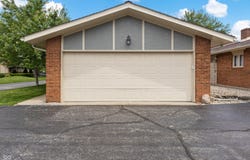 3975 Offshore Drive, Columbus, IN 47203