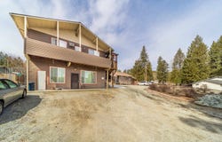 631 N Warren Dr, Newport, WA 99156
