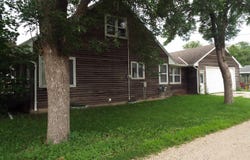 912 5th Avenue, Sibley, IA 51249