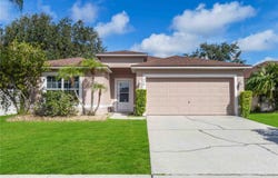 570 BROWN BEAR WAY, ST CLOUD, FL 34772