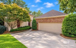 105 N Creek Circle, Fairhope, AL 36532