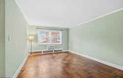18 Springfield Ave, Cranford Twp., NJ 07016-2151