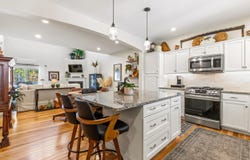 23 Chamberlain Way, Kennebunk, ME 04043