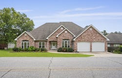 33 Rue Lafitte, Hattiesburg, MS 39402